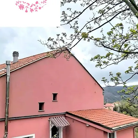 Casa Titti Holiday home *